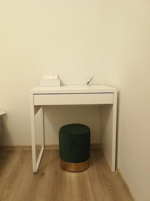 Uroczy, Jasny Apartament Oraz Bezplatny Parking! Apartment Krakow Ngoại thất bức ảnh