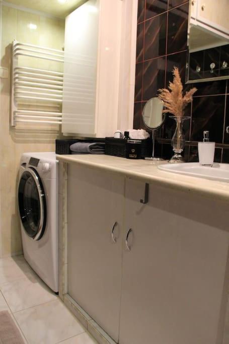 Uroczy, Jasny Apartament Oraz Bezplatny Parking! Apartment Krakow Ngoại thất bức ảnh