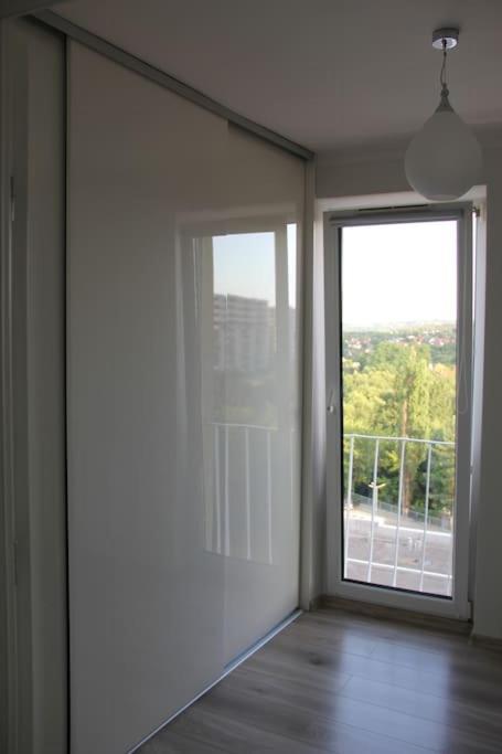 Uroczy, Jasny Apartament Oraz Bezplatny Parking! Apartment Krakow Ngoại thất bức ảnh